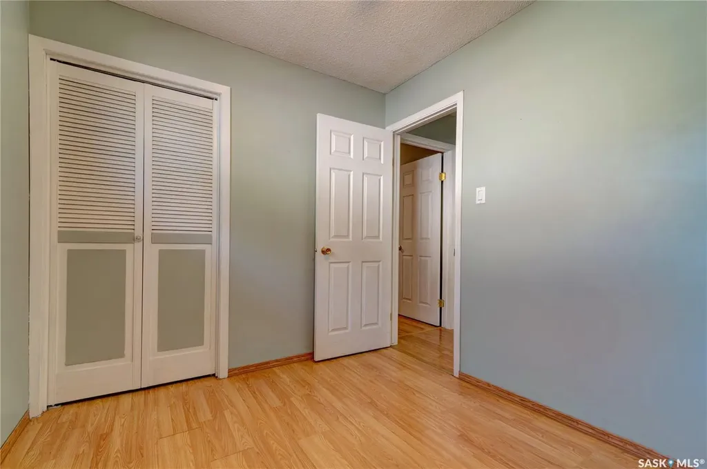119 Bothwell Crescent Regina SK S4R 5Y7