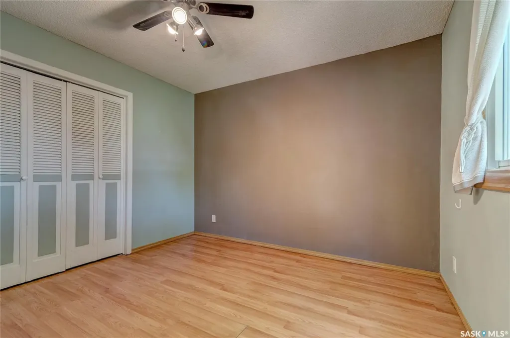 119 Bothwell Crescent Regina SK S4R 5Y7