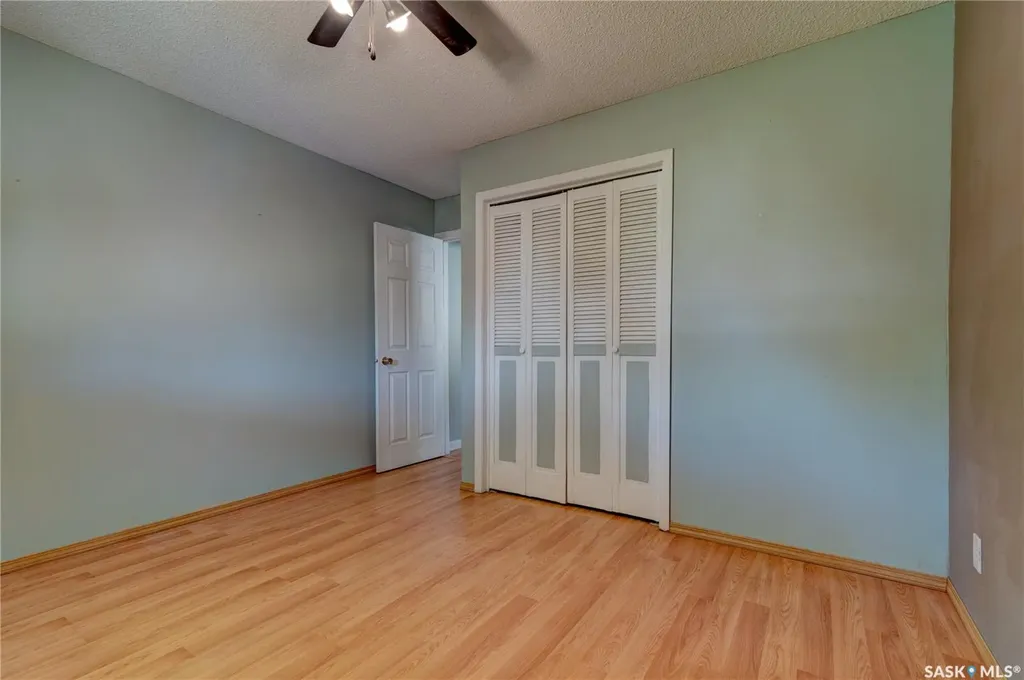 119 Bothwell Crescent Regina SK S4R 5Y7