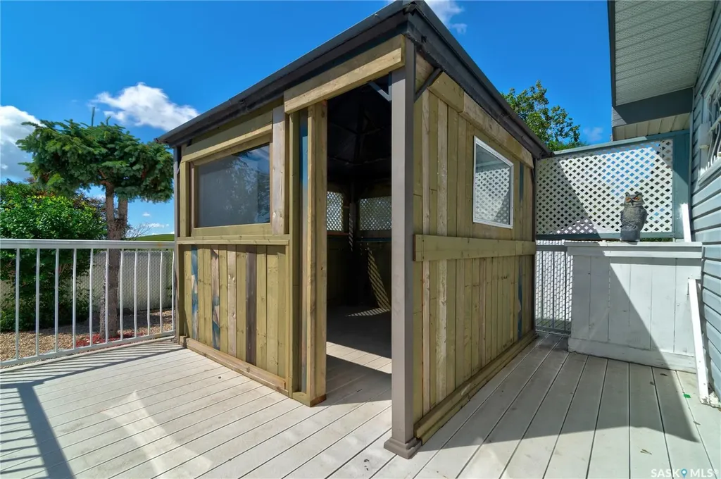 119 Bothwell Crescent Regina SK S4R 5Y7