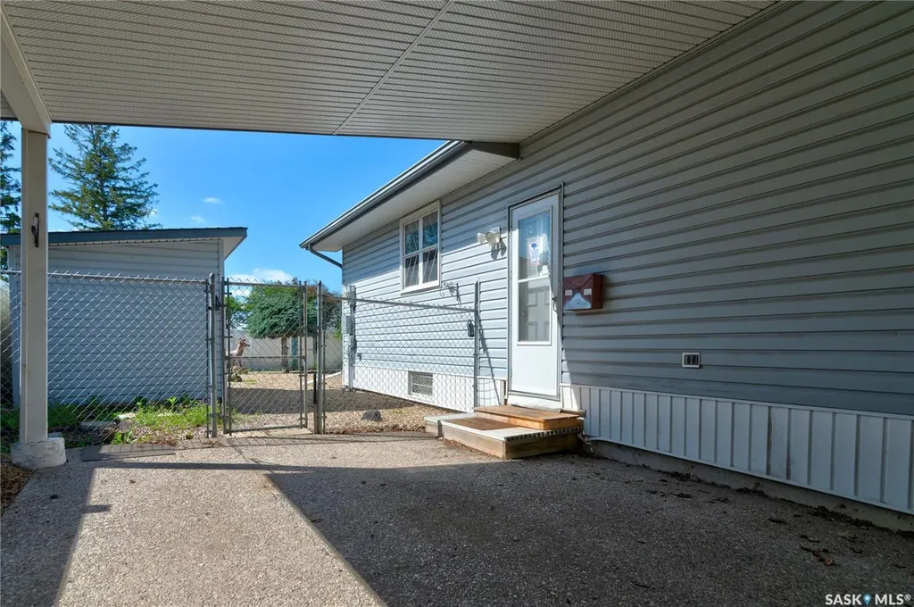 119 Bothwell Crescent Regina SK S4R 5Y7
