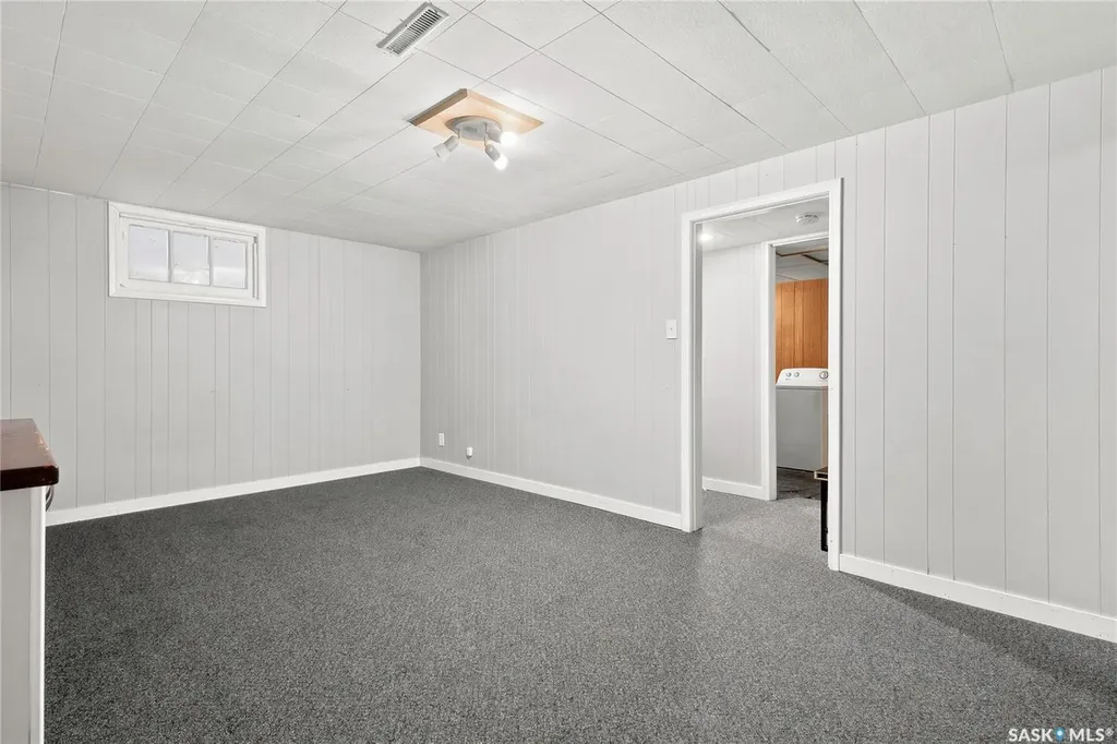 3120 Caen Street Saskatoon SK S7M 3N5