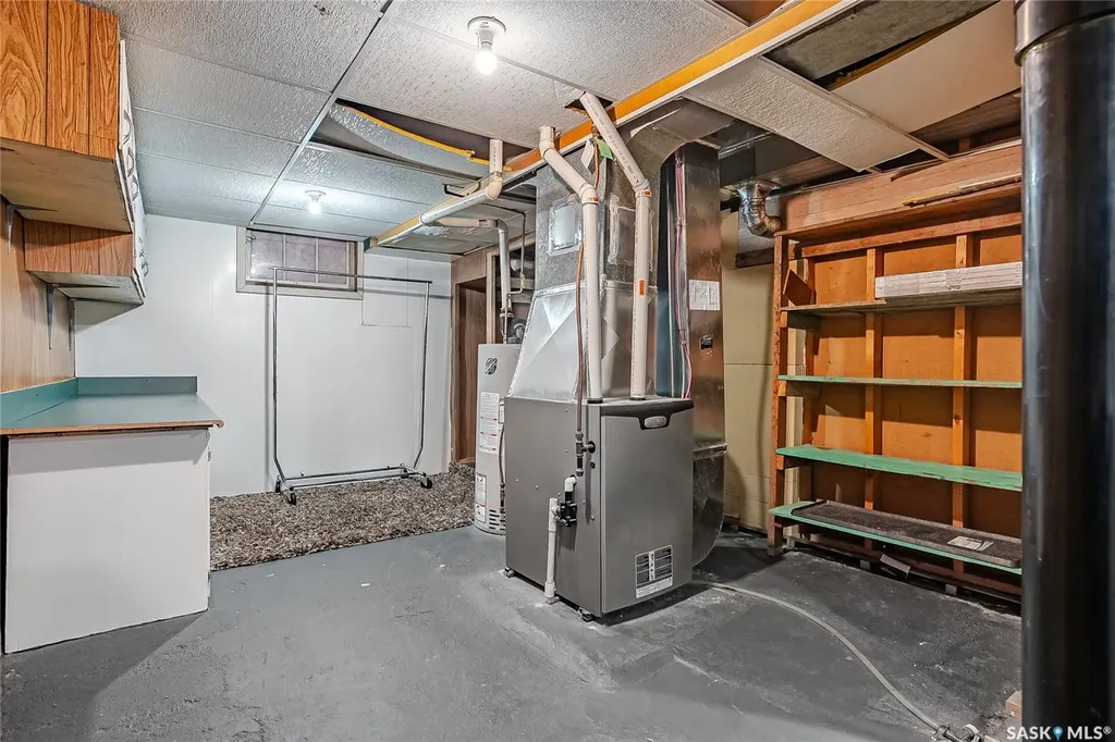 3120 Caen Street Saskatoon SK S7M 3N5