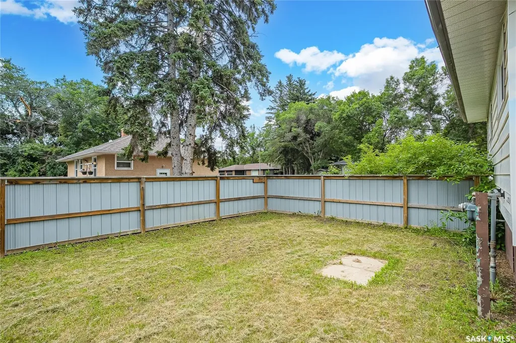 3120 Caen Street Saskatoon SK S7M 3N5