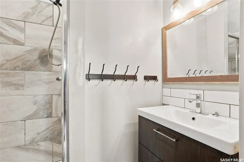 3120 Caen Street Saskatoon SK S7M 3N5