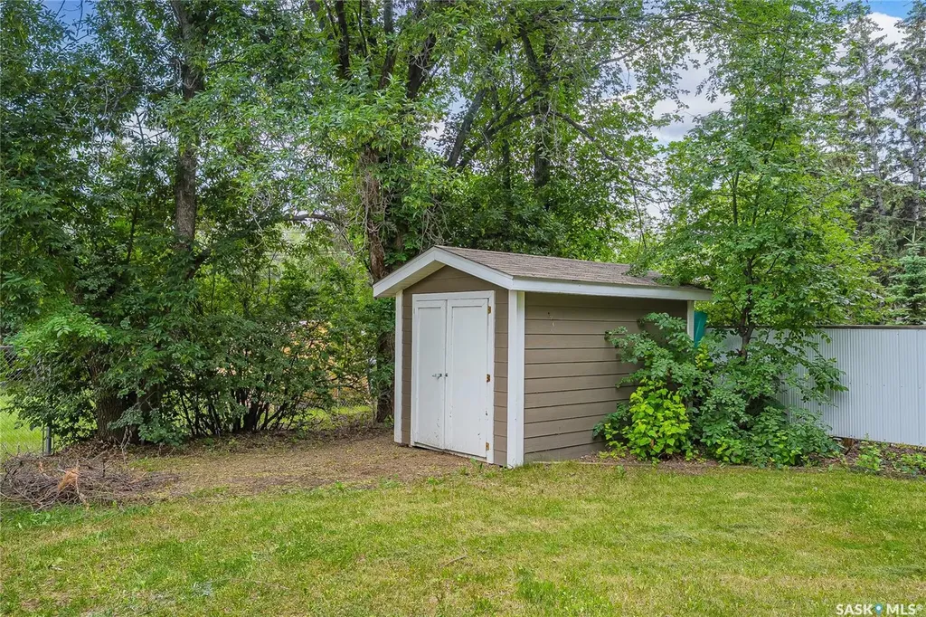 3120 Caen Street Saskatoon SK S7M 3N5