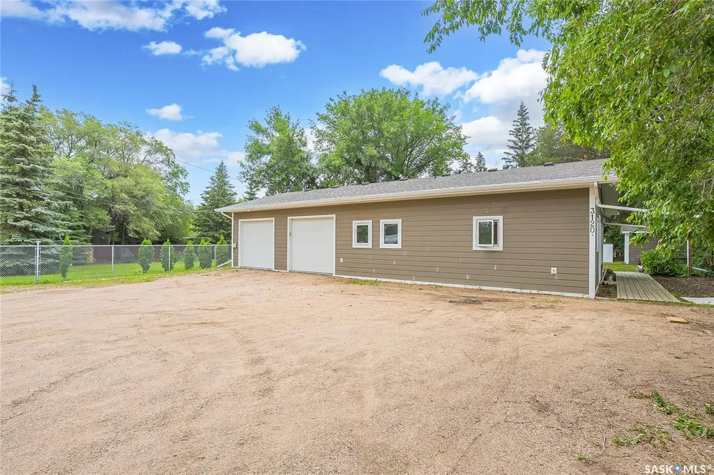 3120 Caen Street Saskatoon SK S7M 3N5