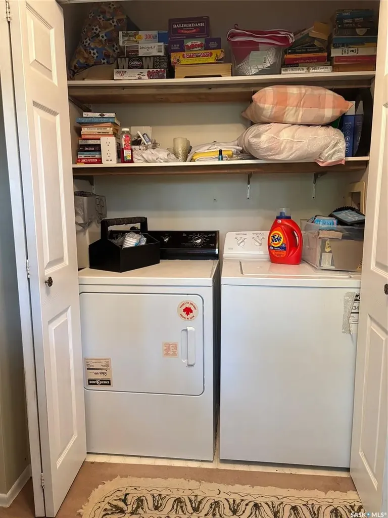 232 Green Avenue Regina Beach SK S0G 4C0