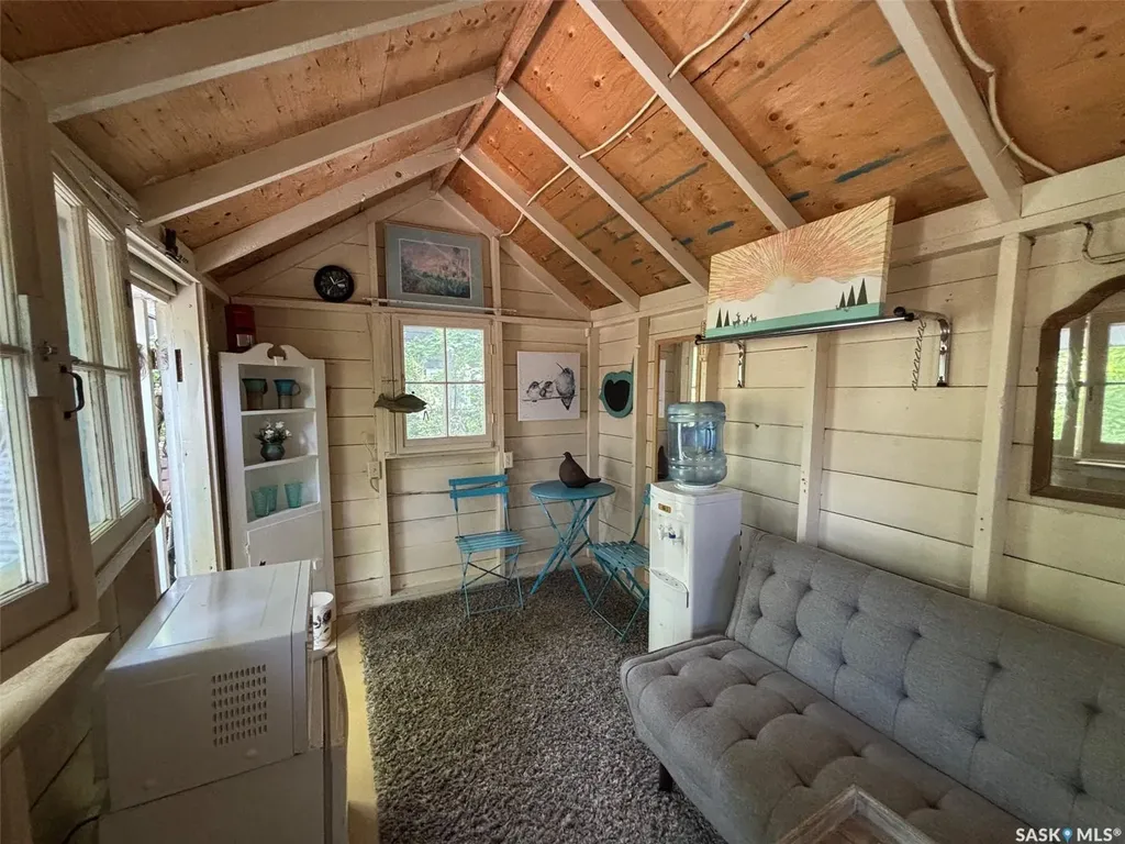 232 Green Avenue Regina Beach SK S0G 4C0