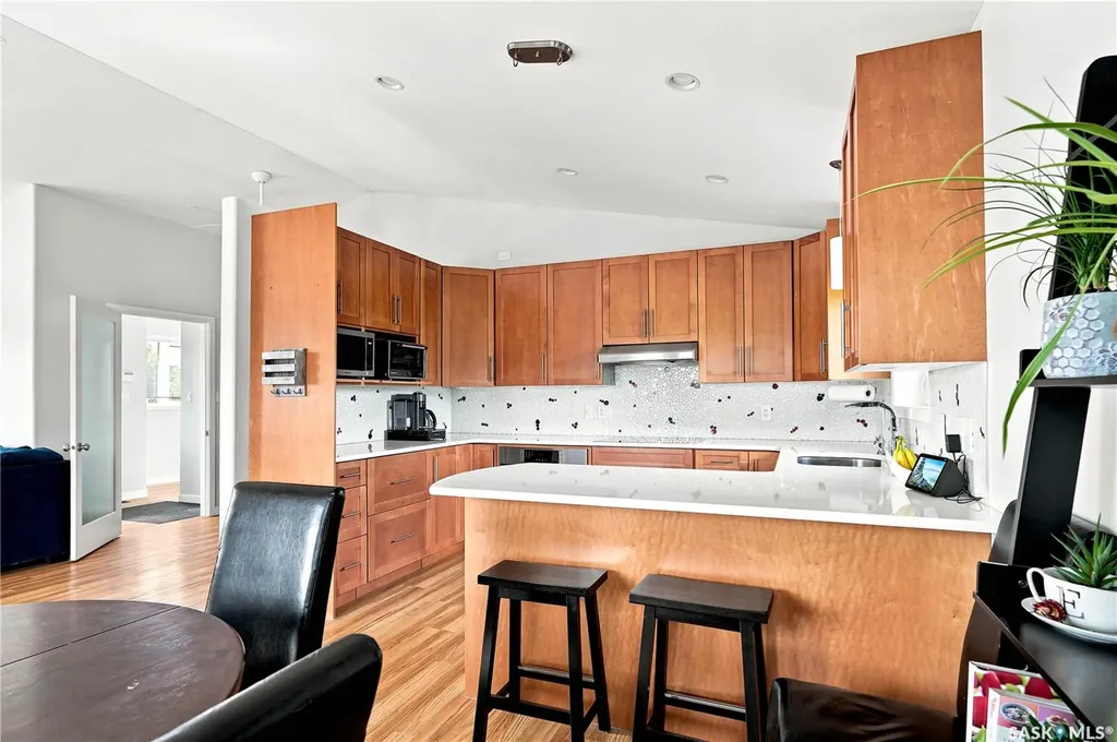 11 Ridge Crescent Dundurn Rm No. 314 SK S7K 3J8