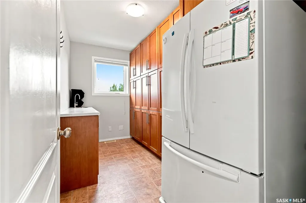 11 Ridge Crescent Dundurn Rm No. 314 SK S7K 3J8