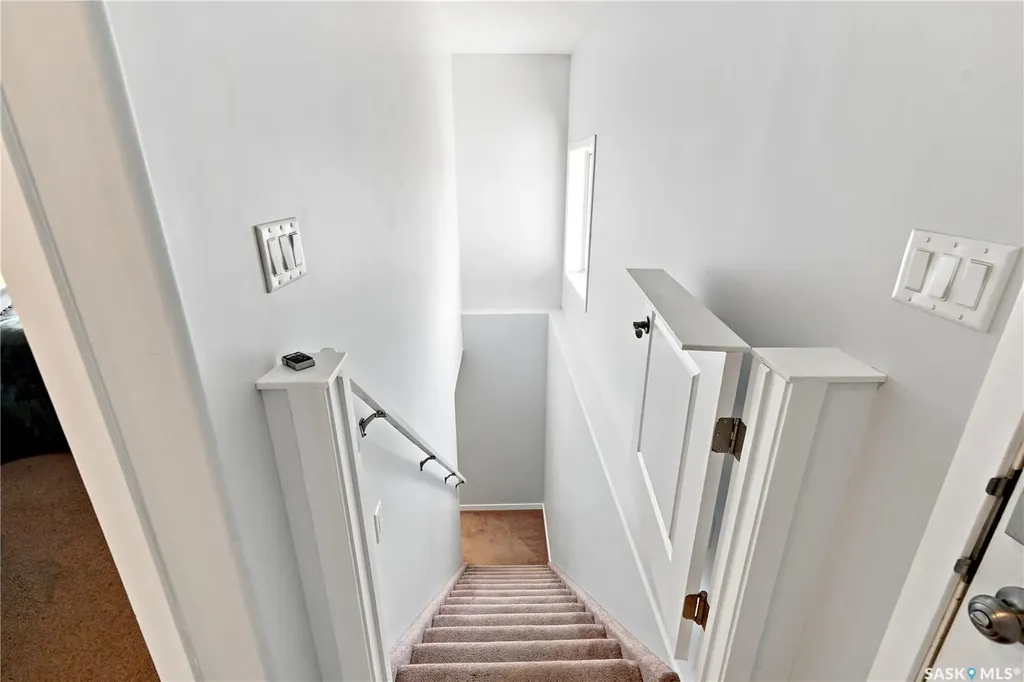 11 Ridge Crescent Dundurn Rm No. 314 SK S7K 3J8