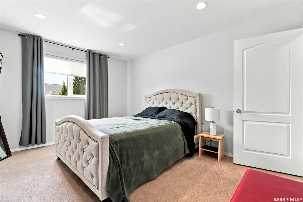 11 Ridge Crescent Dundurn Rm No. 314 SK S7K 3J8