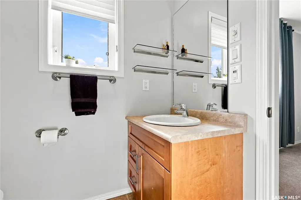 11 Ridge Crescent Dundurn Rm No. 314 SK S7K 3J8