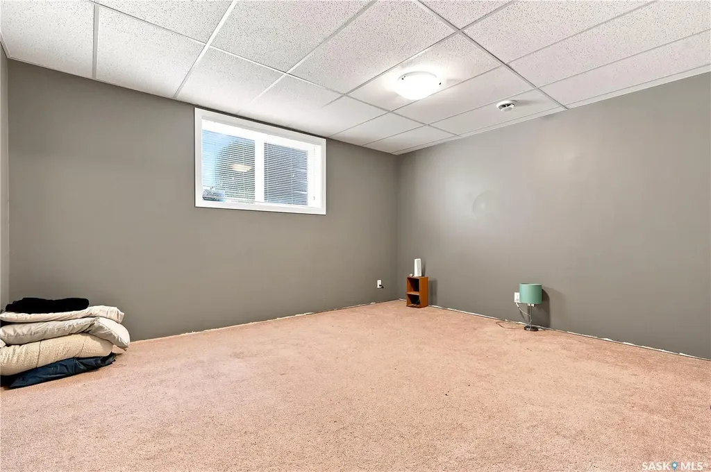 11 Ridge Crescent Dundurn Rm No. 314 SK S7K 3J8