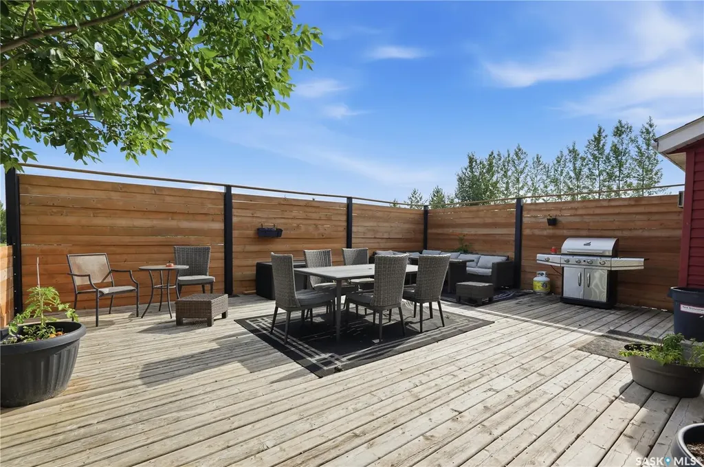 11 Ridge Crescent Dundurn Rm No. 314 SK S7K 3J8