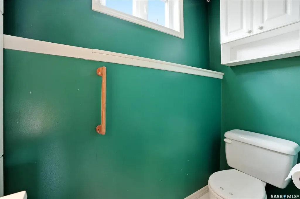 83 Fuhrmann Crescent Regina SK S4R 5A4