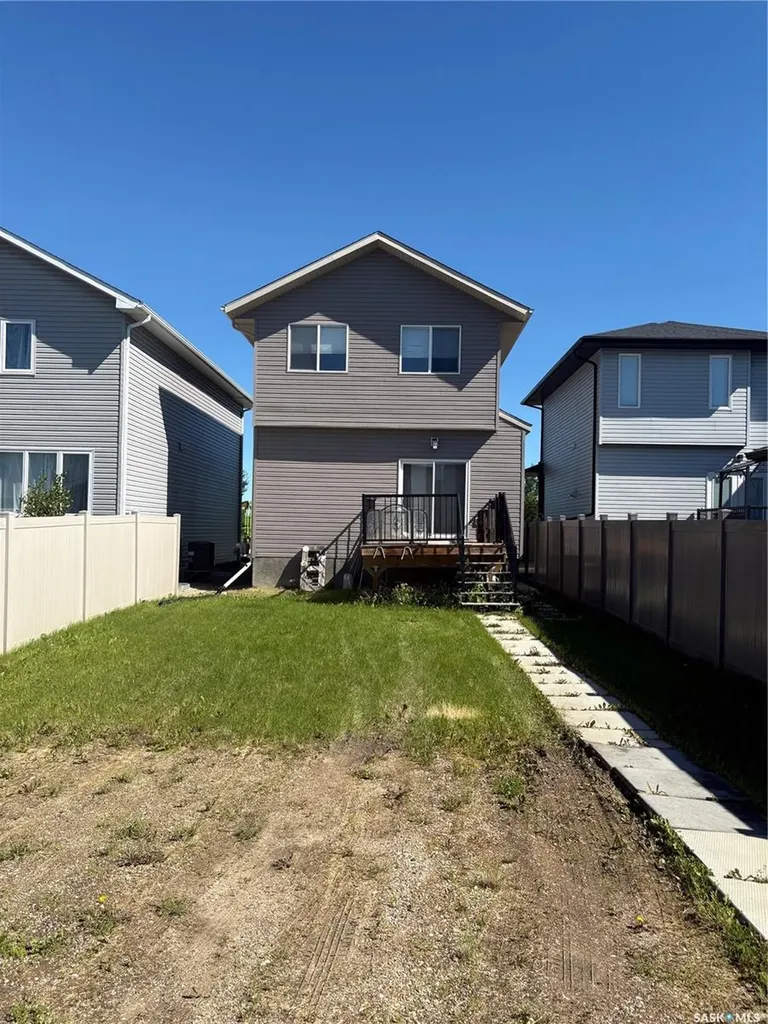 7941 Flax Avenue Regina SK S4Y 0E6