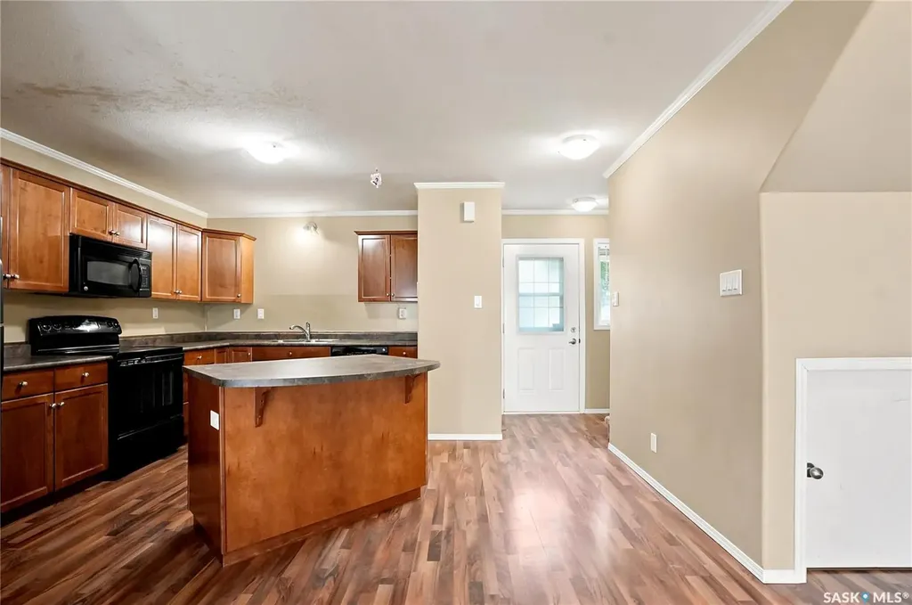 715 Hart Road Saskatoon SK S7M 3Y7