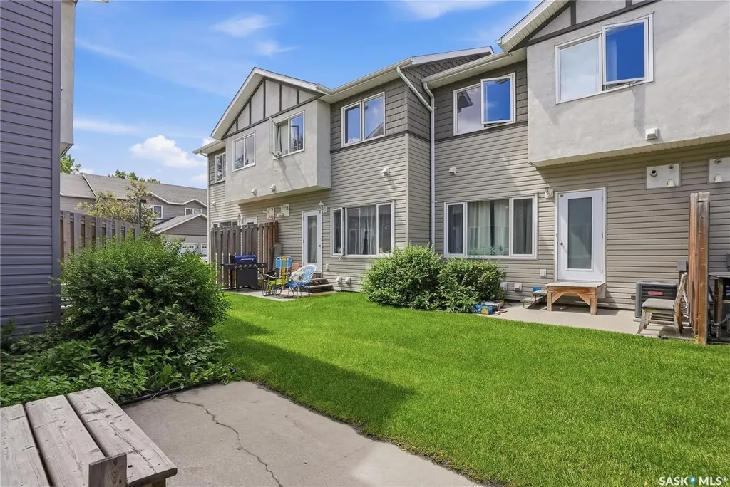 715 Hart Road Saskatoon SK S7M 3Y7