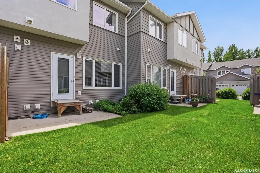 715 Hart Road Saskatoon SK S7M 3Y7