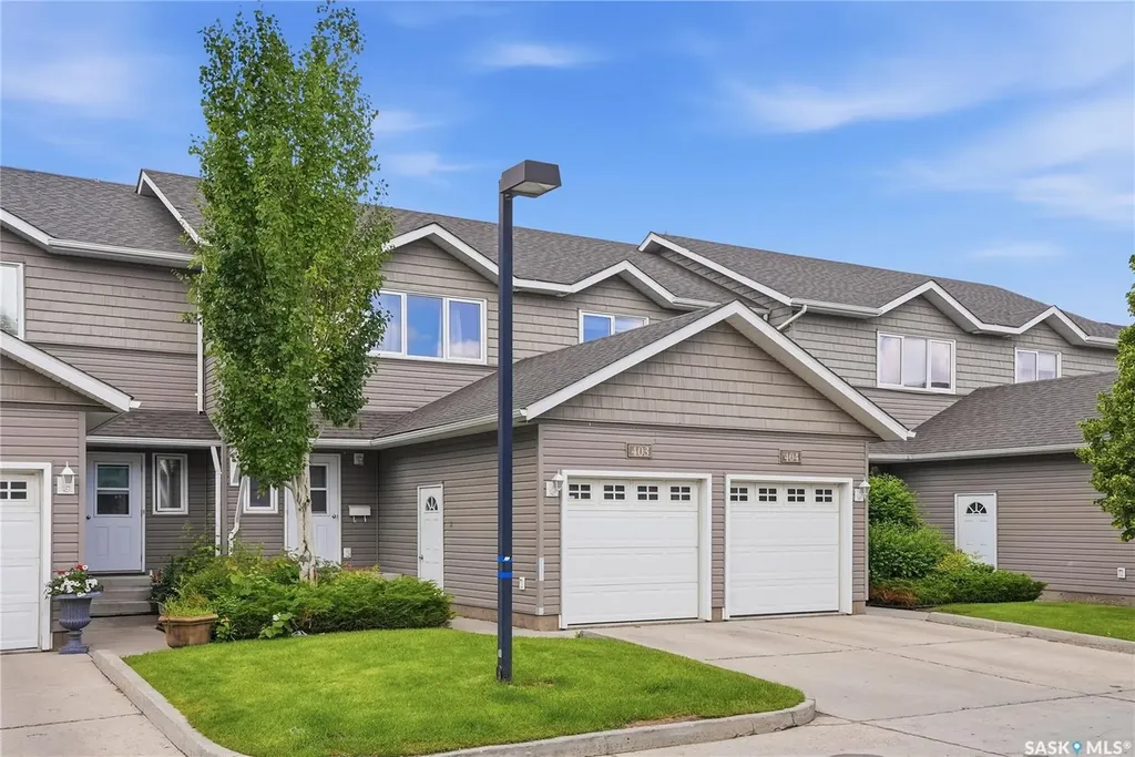 715 Hart Road Saskatoon SK S7M 3Y7