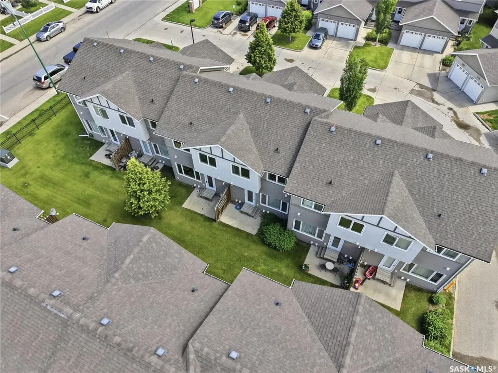 715 Hart Road Saskatoon SK S7M 3Y7