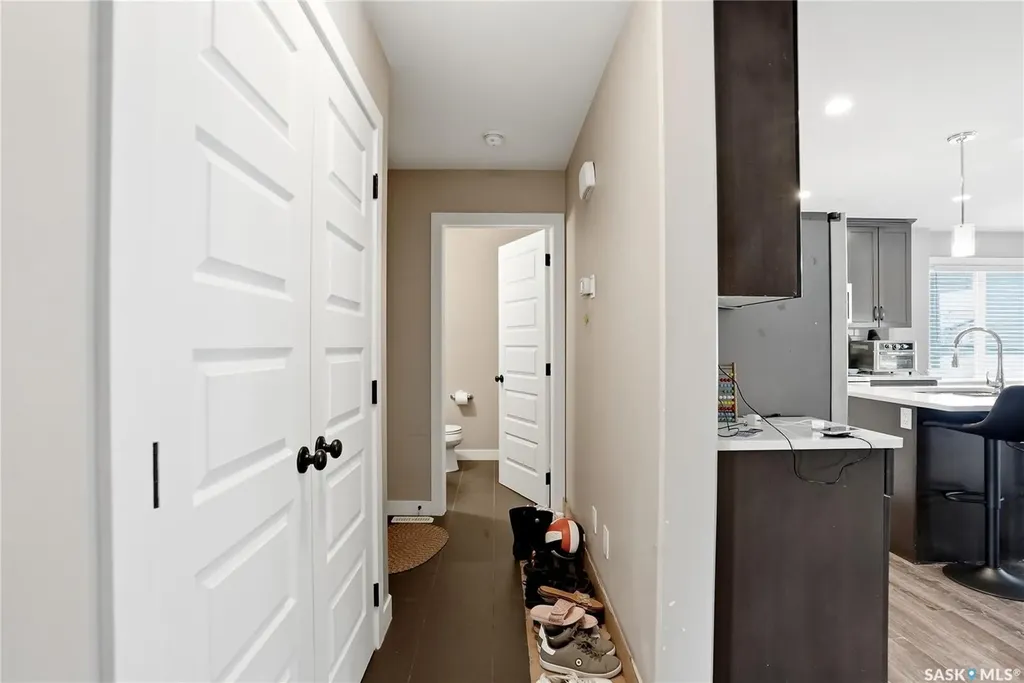155 Dagnone Lane Saskatoon SK S7V 0R1