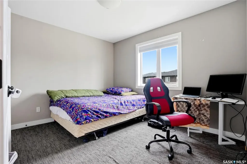 155 Dagnone Lane Saskatoon SK S7V 0R1