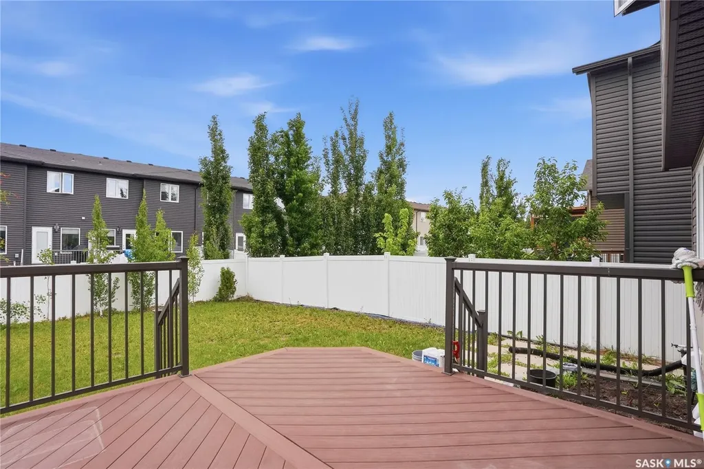 155 Dagnone Lane Saskatoon SK S7V 0R1