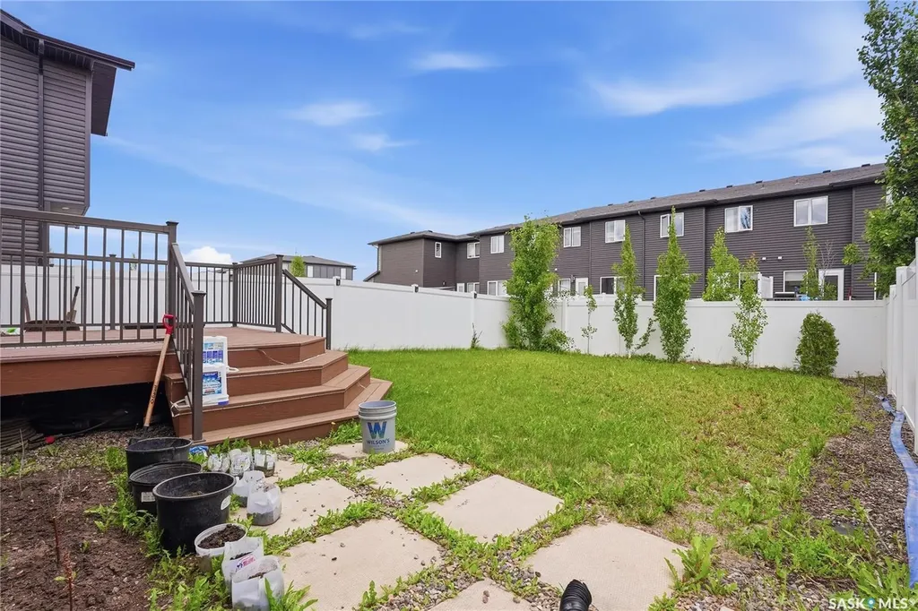 155 Dagnone Lane Saskatoon SK S7V 0R1