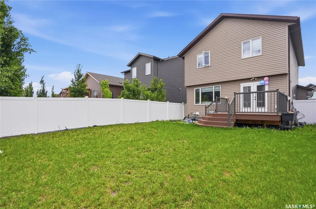 155 Dagnone Lane Saskatoon SK S7V 0R1