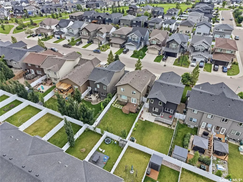 155 Dagnone Lane Saskatoon SK S7V 0R1