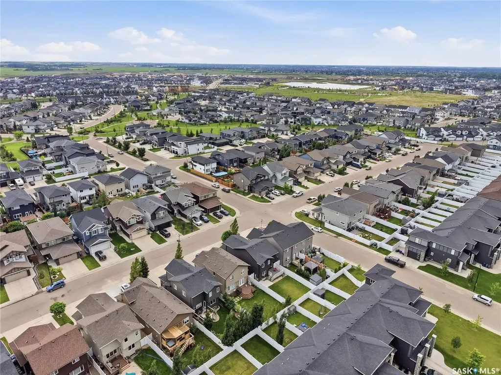 155 Dagnone Lane Saskatoon SK S7V 0R1