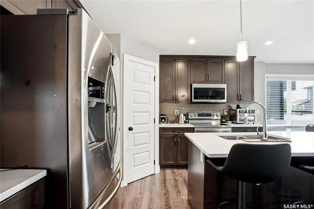 155 Dagnone Lane Saskatoon SK S7V 0R1
