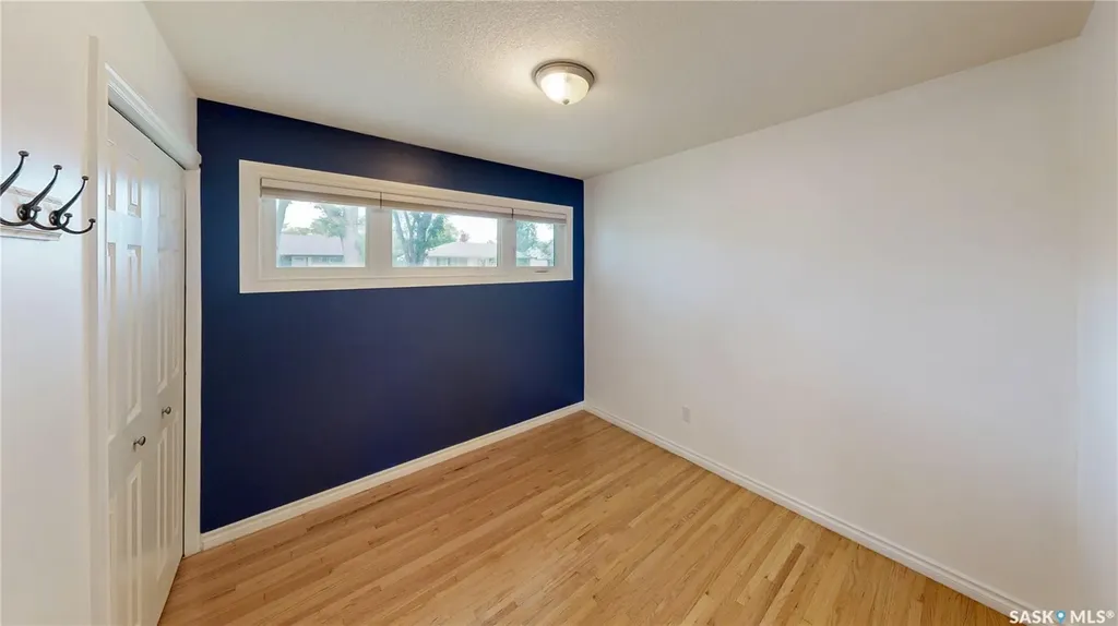829 Walker Street Regina SK S4T 5N3