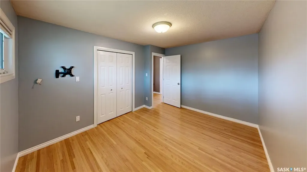 829 Walker Street Regina SK S4T 5N3