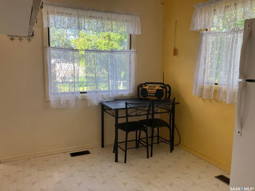 113 1st Street W Smeaton SK S0J 2J0