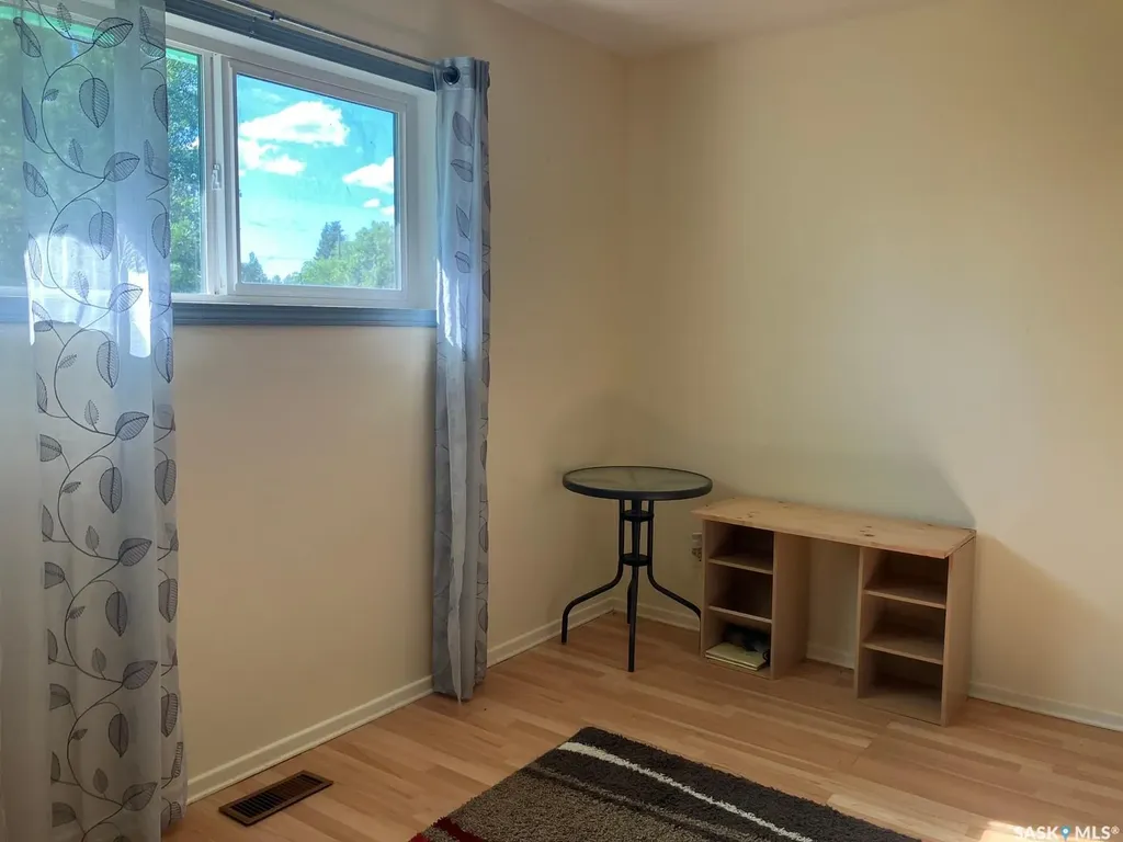 113 1st Street W Smeaton SK S0J 2J0