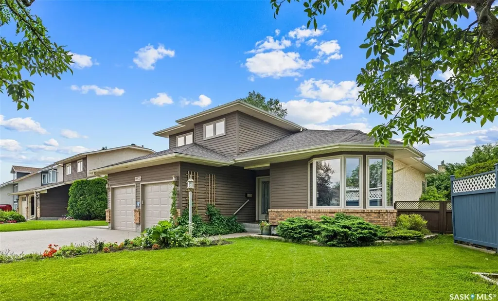 3375 Edinburgh Drive Regina SK S4V 2H8