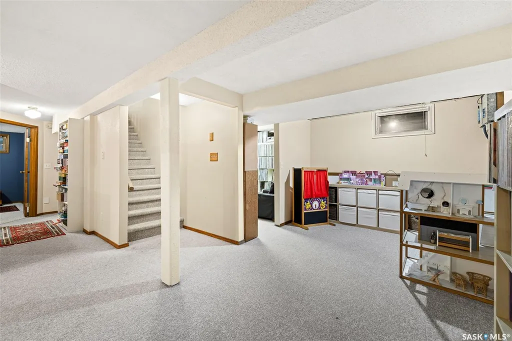 3375 Edinburgh Drive Regina SK S4V 2H8