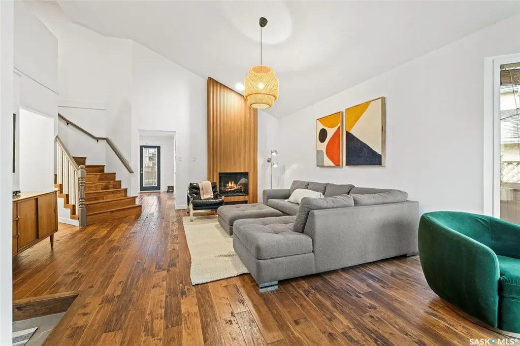 3375 Edinburgh Drive Regina SK S4V 2H8