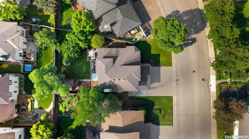 3375 Edinburgh Drive Regina SK S4V 2H8