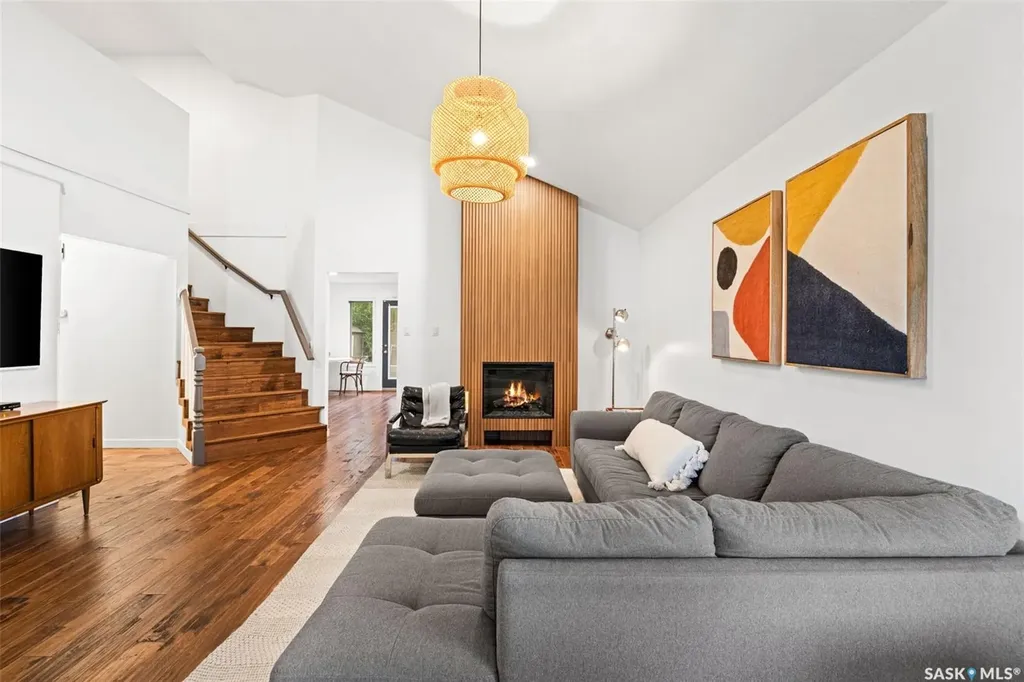 3375 Edinburgh Drive Regina SK S4V 2H8