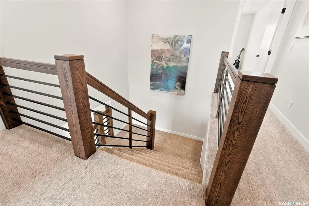 627 Fast Crescent Saskatoon SK S7W 0X1