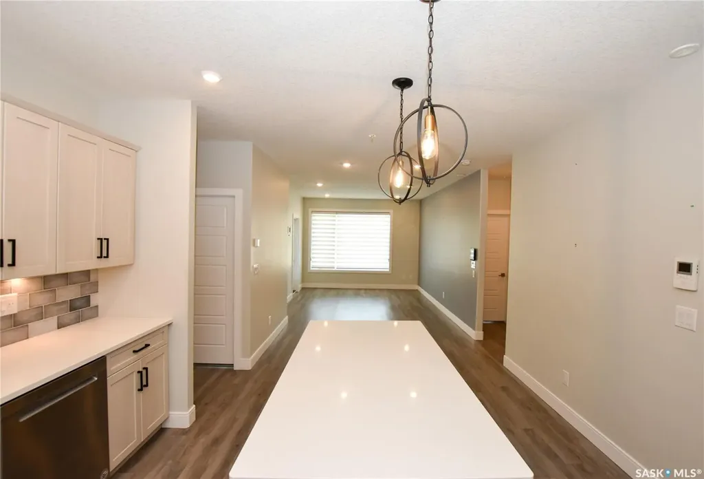 105 Willis Crescent Saskatoon SK S7T 0Z3