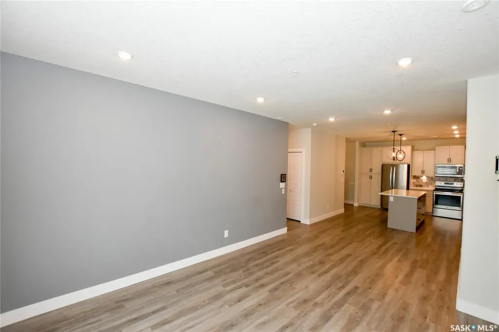 105 Willis Crescent Saskatoon SK S7T 0Z3