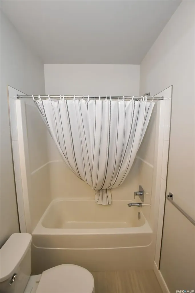 105 Willis Crescent Saskatoon SK S7T 0Z3