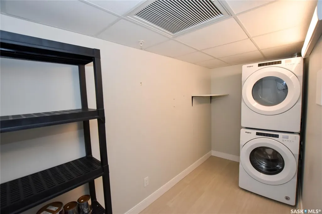 105 Willis Crescent Saskatoon SK S7T 0Z3