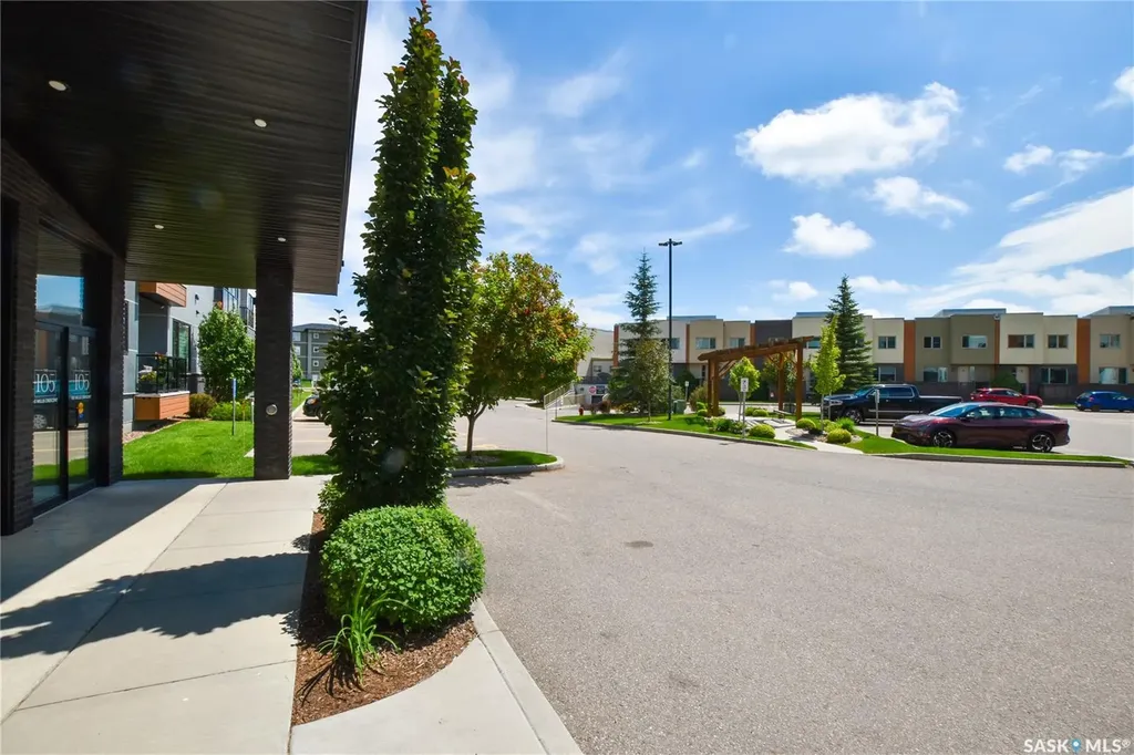 105 Willis Crescent Saskatoon SK S7T 0Z3